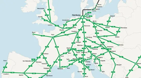 En karta över Europa med tågförbindelser och restider, perfekt för din SJ Interrail-resa.